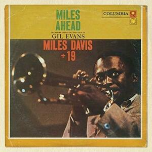 Miles Davis imagine