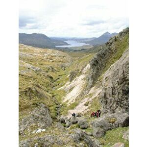 A Geological Excursion Guide to the North-West Highlands of Scotland, Paperback - Maarten Krabbendam imagine