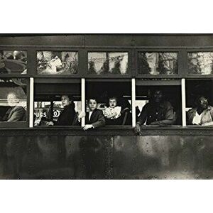 Robert Frank: Trolley-New Orleans, Paperback - Lucy Gallun imagine