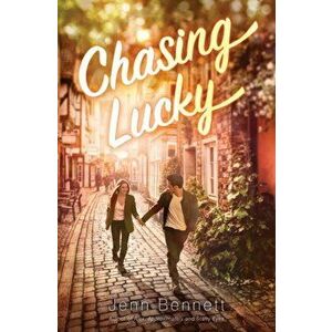 Chasing Lucky, Hardback - Jenn Bennett imagine