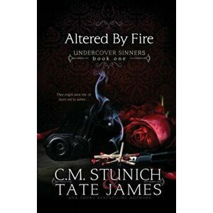 Altered By Fire: A Dark Reverse Harem Romance, Paperback - C. M. Stunich imagine