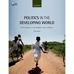 Politics in the Developing World, Paperback - *** imagine