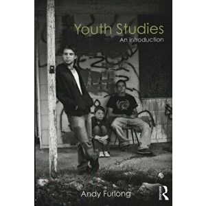 Youth Studies. An Introduction, Paperback - Dan Woodman imagine
