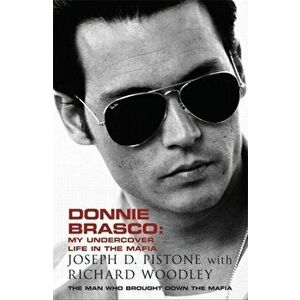 Donnie Brasco, Paperback - Joseph D Pistone imagine