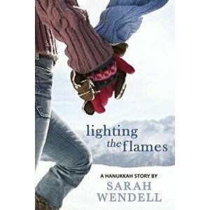 Lighting the Flames, Paperback - Sarah Wendell imagine