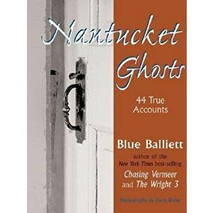 Nantucket Ghosts, Paperback - Blue Balliett imagine