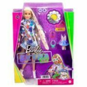 Papusa Barbie Extra flower power imagine