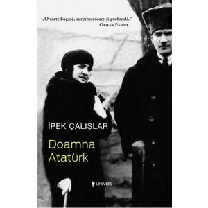 Doamna Ataturk imagine