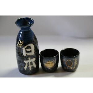 Set sake negru-cristalin Kuro Suisho imagine