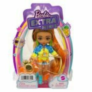 Papusa Barbie extra mini satena imagine